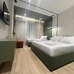 アパート Noir Luxury ドゥラス