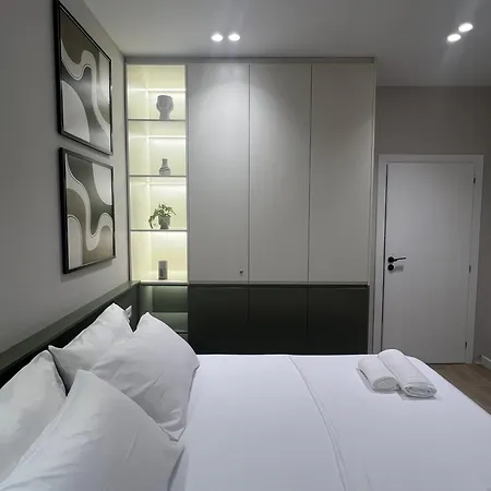 Apartment Noir Luxury Durres